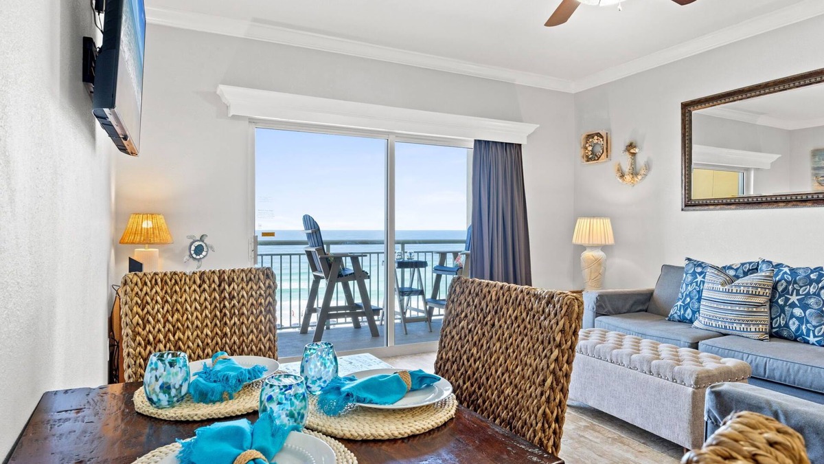 PI 607: The Nautical Nook - Your Perfect Beachside Escape!