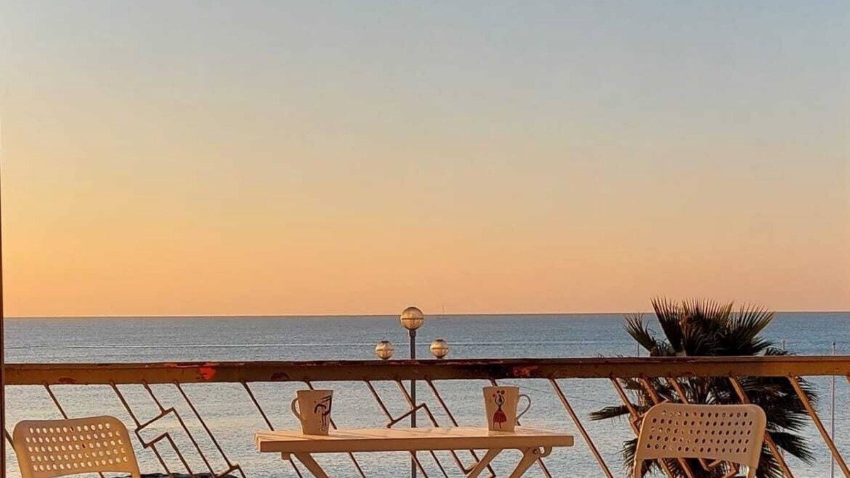 Promenade des anglais sea view
