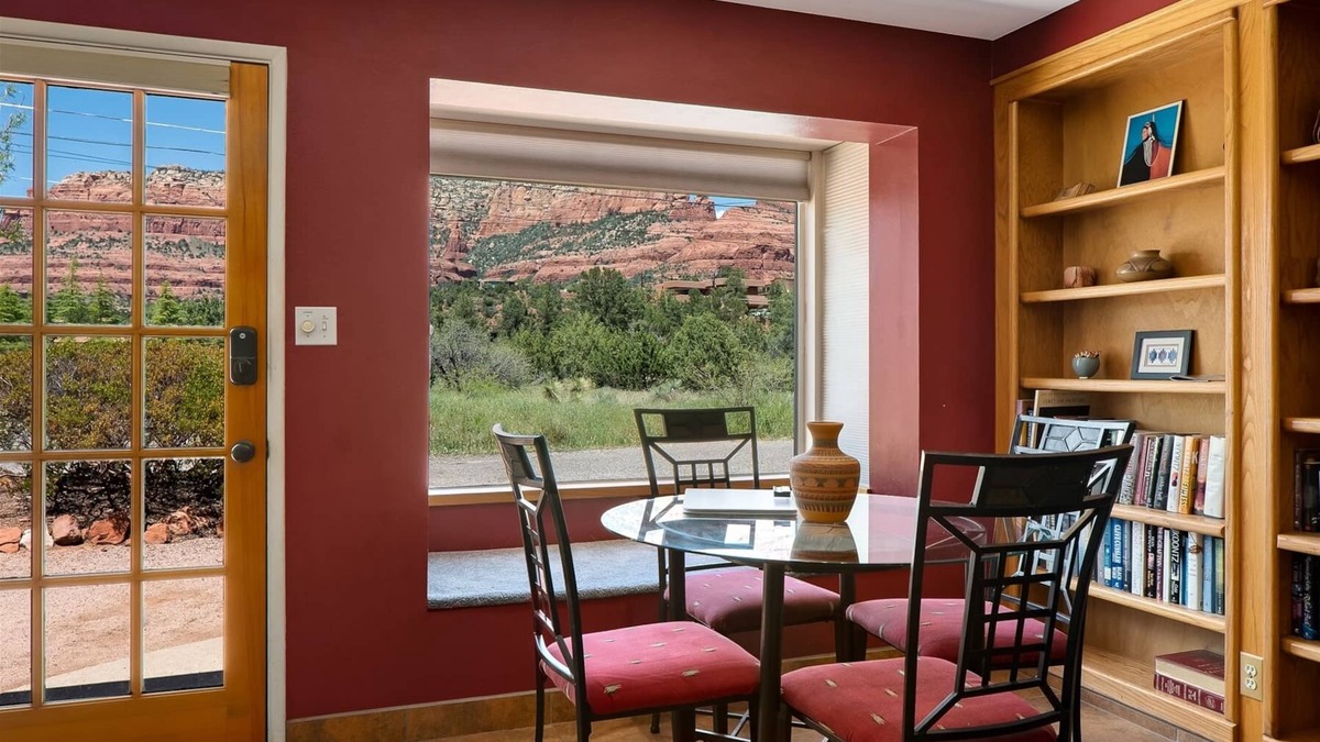 Ranch Style Home Uptown Sedona! Wilson - S022