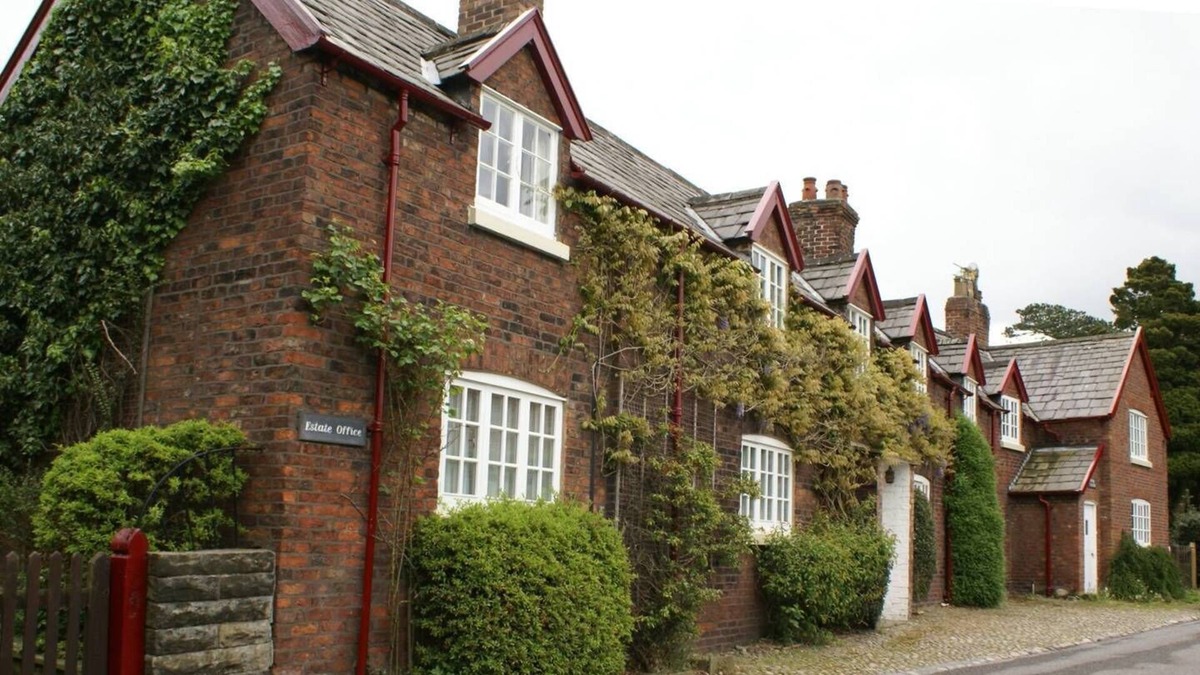 Rose Cottage by Tatton Stays