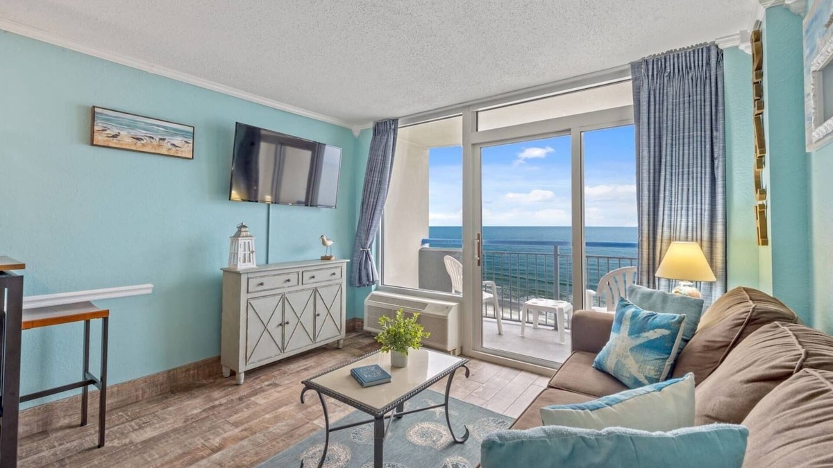 Rush to the Beach for your Oceanfront Vacation