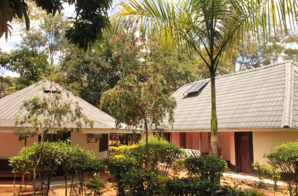 SALEM Eco-Lodge & Guesthouse