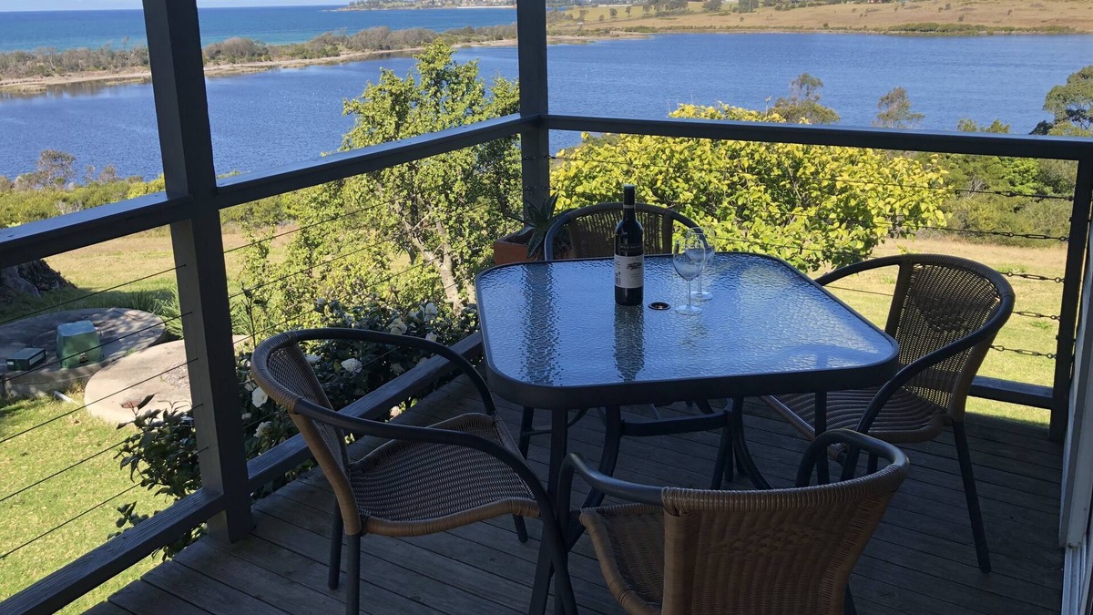 Samten Pa Seaside Cottage - Stunning Views!!