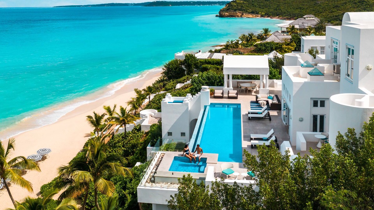Sea Villa at Long Bay Villas: Privacy, 5-star service, butler, on secluded beach