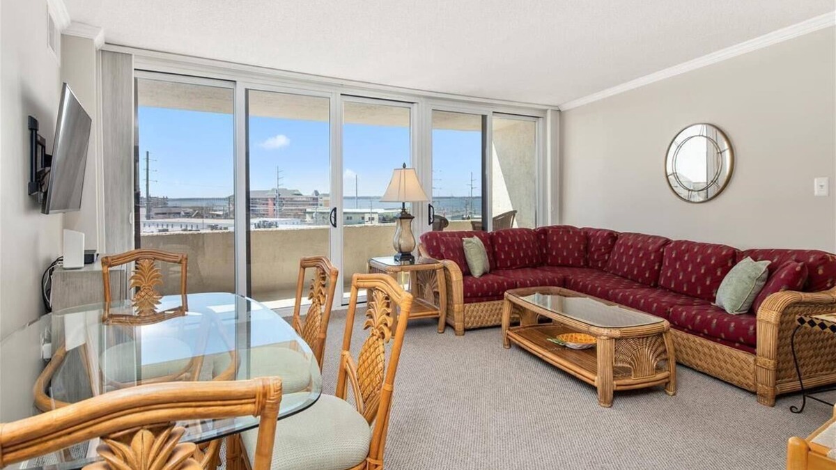 * Select 2023 weeks have been discounted by $200.00! Prices shown include discount. * 2 br/2 bath Antigua/outdoor pool/Ofront bldg, back unit