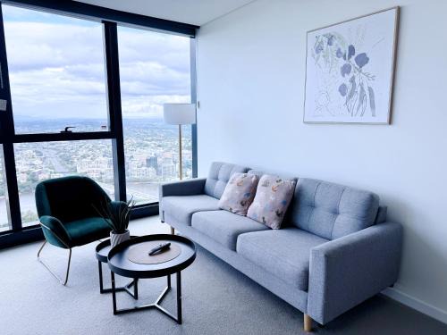 Skyline Serenity Retreat 2 KingbedsApt FreeParking