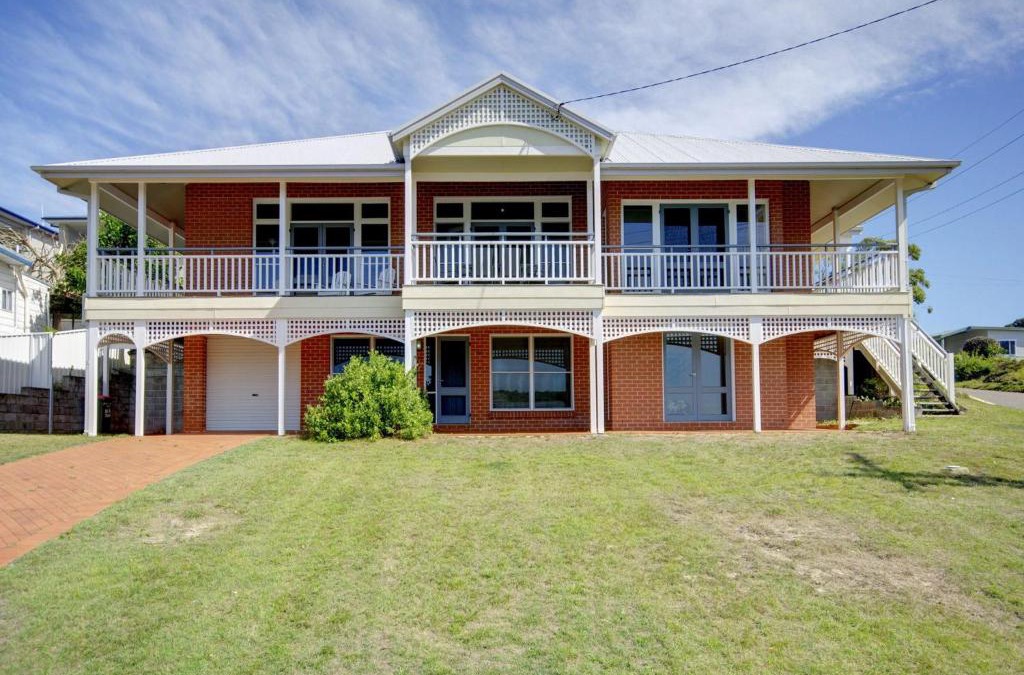 Surf Break 10 Tuna Cresent Whole house