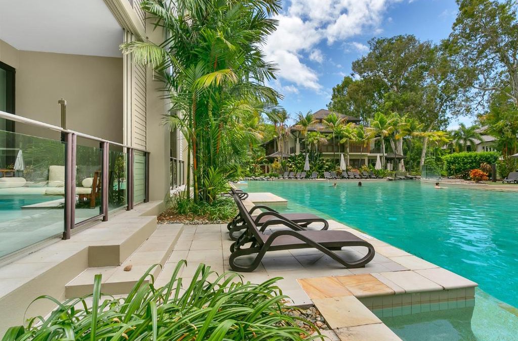 Swim Out Apartments in Triton Street Beachfront Resort Palm Cove