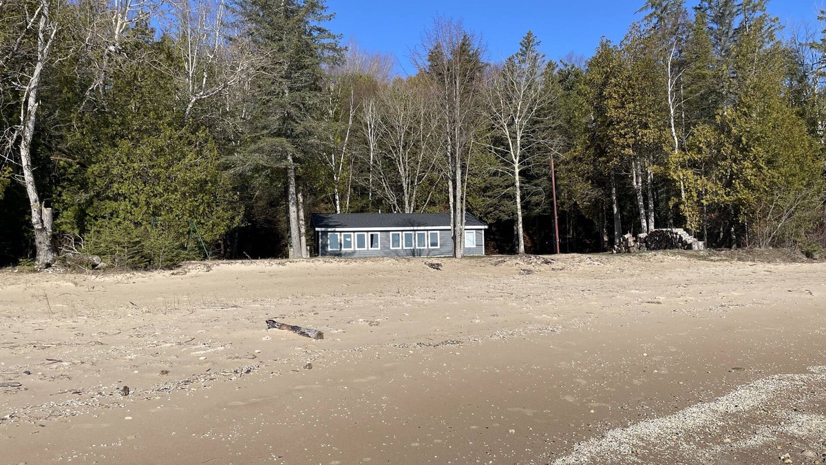 The Cabin at Bursaw Beach