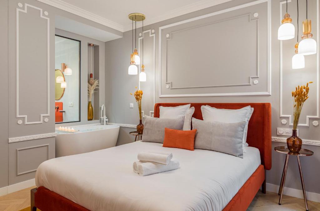 The Orange Haussmann