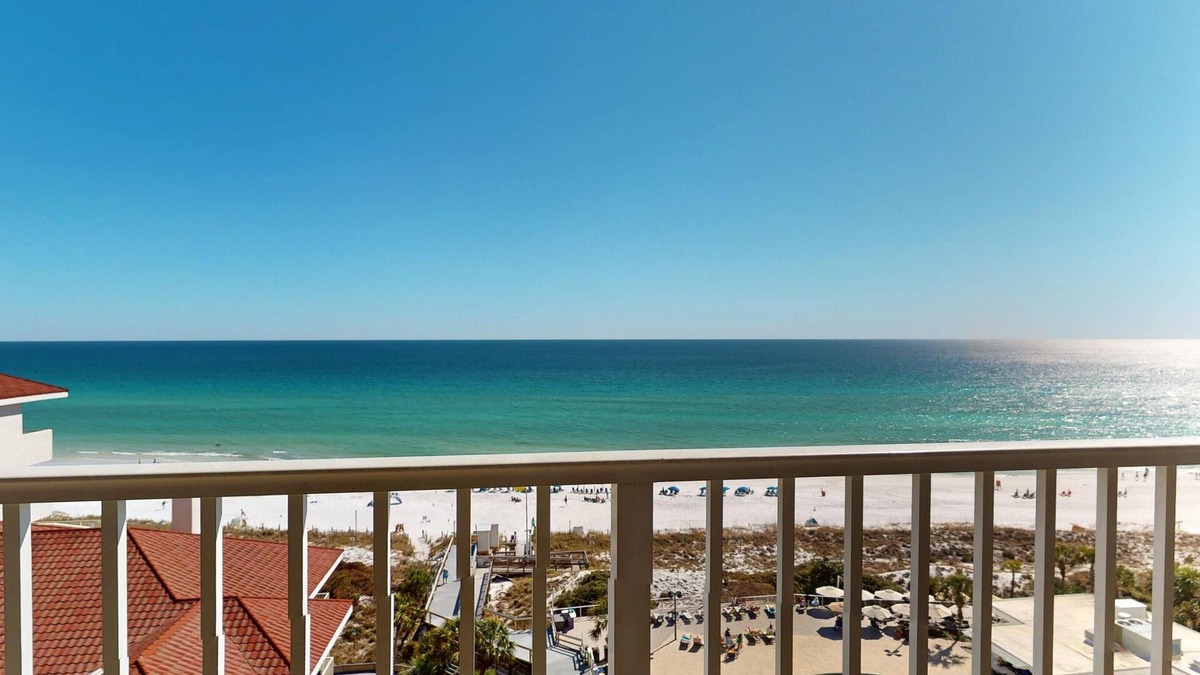 Tides 802~ Amazing gulf-front views ~ FREE Pickleball!