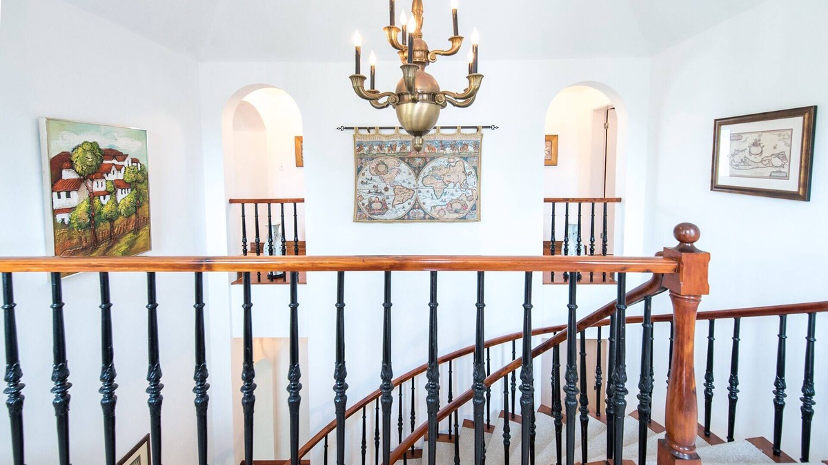 Top Bermuda Views - Luxury Private Home
