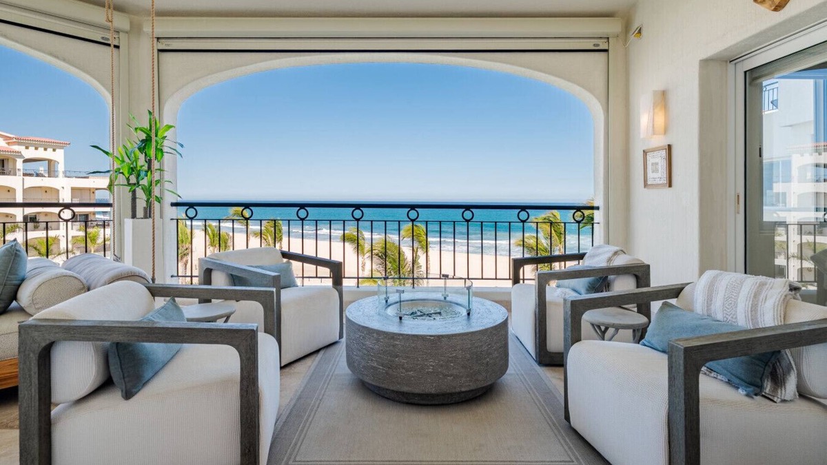 Tortuga Bay Condo 180-degree Ocean View