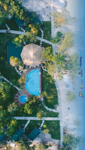 Tube Resort By EHM