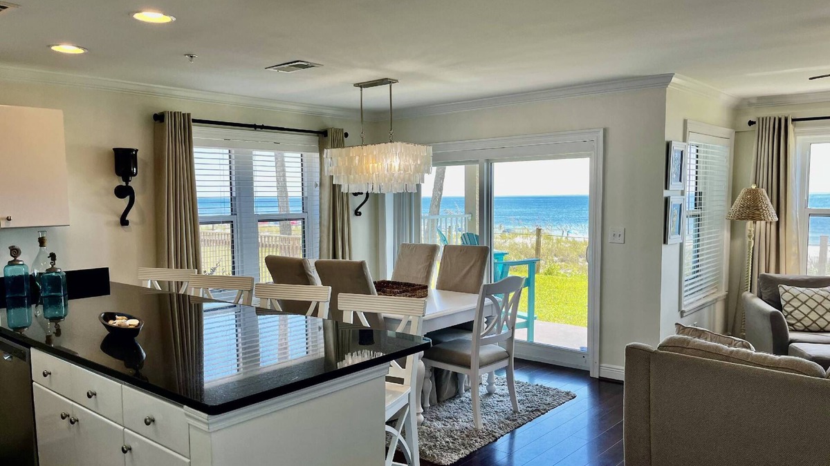 Unbeatable Location & Walkout On Crystal Beach! Turquoise Views, Beach Setup Included, Pool & HotTub