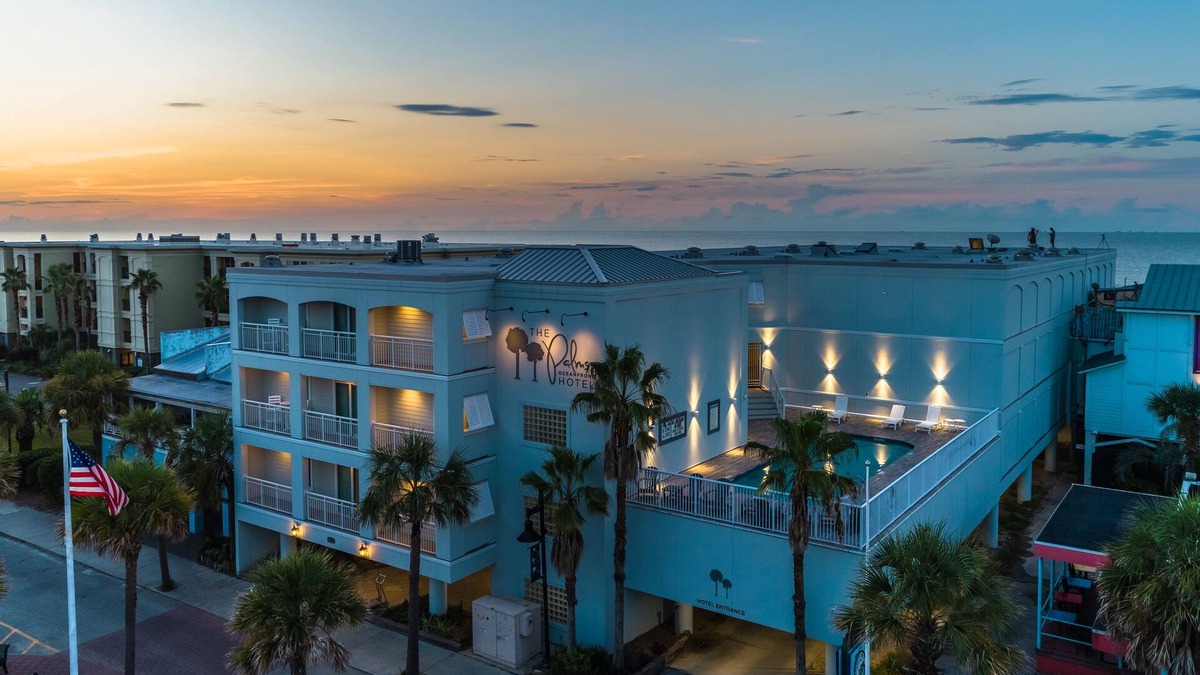 The Palms Oceanfront Hotel