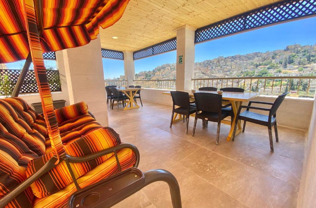 Villa Mira GuestHouse 2 - Downtown Central Amman - AL DIYRIH