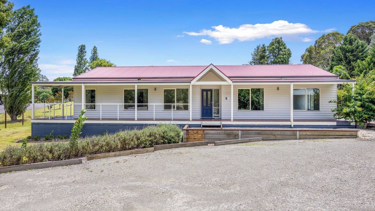 Warm Country Side Home