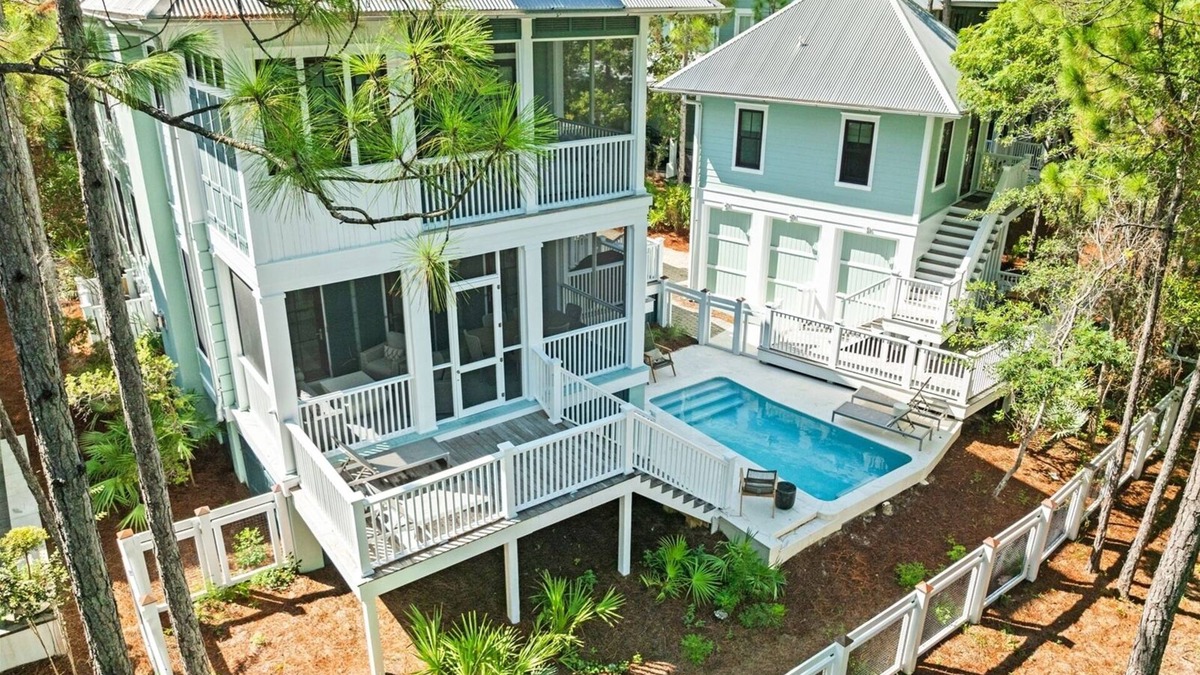 WaterColor! Carriage House, Pool, LSV, Bikes! Next to Camp WaterColor Waterpark!