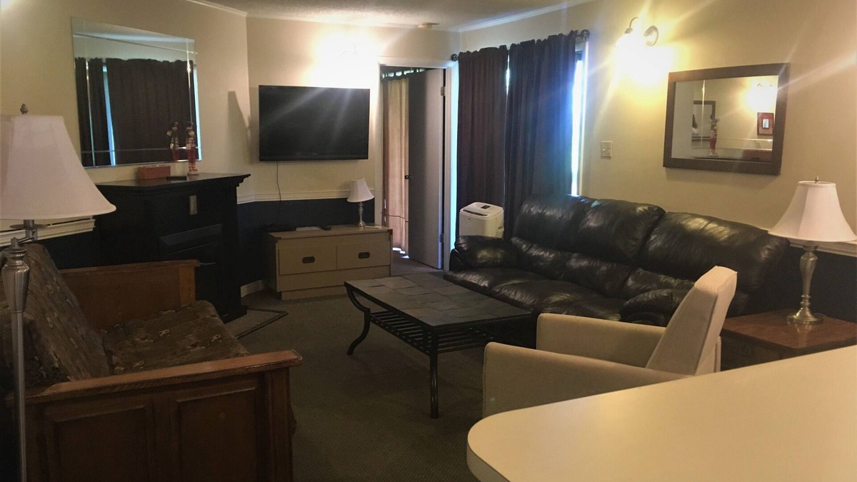 Winterplace Condo E201