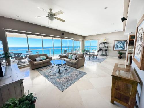Your Vista into Tranquility Your 10th Floor Escape #1001