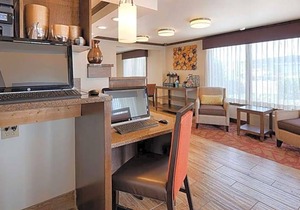 2-Star Hotel ∙ Best Western Paradise Inn