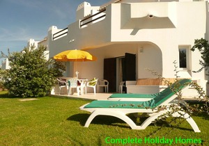 Beautiful 2 Bedroom Ground Floor Apartment sleeping 4+2