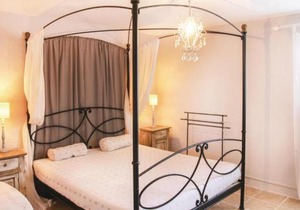 Gorgeous Home In Pont Saint Esprit