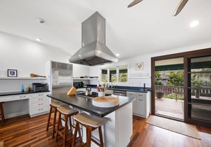 Hale Koaniani - a 3br/2.5ba beach front home in Ha'ena