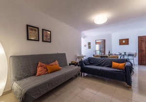 Hamal's Beach Flat