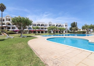 Holiday Apartment Apartamentos Ninho das Gaivotas 510 with Wi-Fi, A/C, Pool, Garden & Balcony; Parking Available