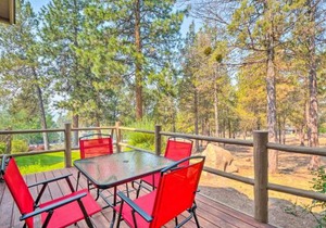 Klamath Falls Family Cottage Hike and Explore!