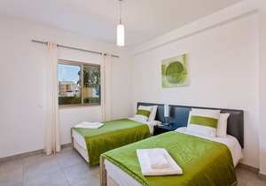 Poolside Albufeira Apartment by Ideal Homes