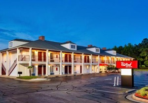 Red Roof Inn & Suites Wilson