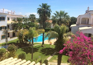 Resort Solcosta- 1 bedroom apartment, pool, A/C, Wi-Fi, Gym,close to restaurants