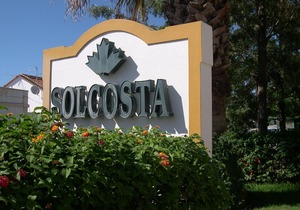 Resort Solcosta- 2 bedroom apartment, pool, A/C, Wi-Fi, Gym,close to restaurants