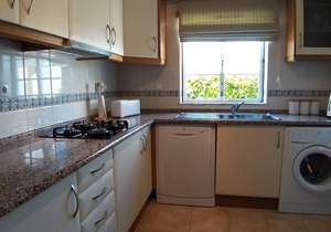 Stunning Luxury Apartment in Fabulous Location Close to Beaches - Vila Rosal CB