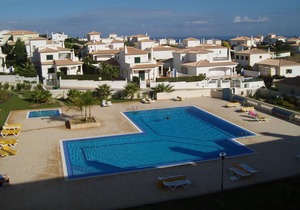 Stunning Luxury Apartment in Fabulous Location Close to Beaches - Vila Rosal CB