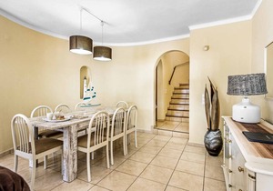 Villa ∙ 4 bedrooms ∙ 8 guests