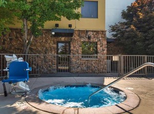 Olympic Inn | Altamont