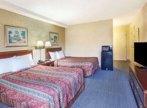 Travelodge | Winchester