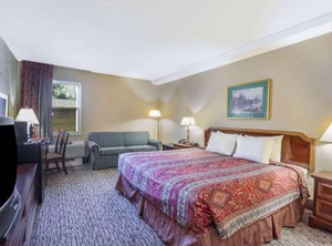 Travelodge | Winchester