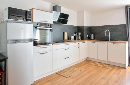 Loctudy Apartment | À 100m du port de Loctudy, bel appartement pour 6