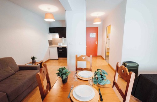 Ax-les-Thermes Condo | À deux pas du centre | T2 + cabine avec AC