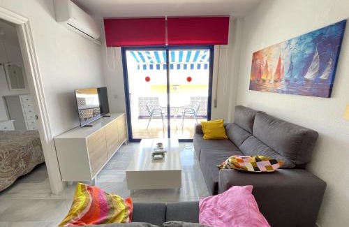 Castell de Ferro Apartment | Ático luminoso Playa Sotillo con terraza