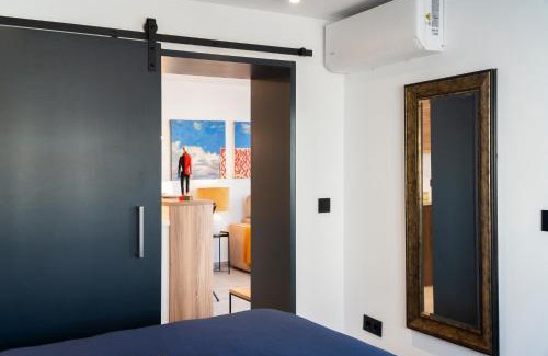 Old Town Apartment | Ático Plata