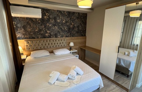 Altinoluk Hotel | Çam otel