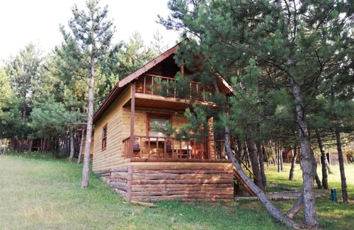 Mengen Ski Chalet | Çam Pınarı Doğa Evleri