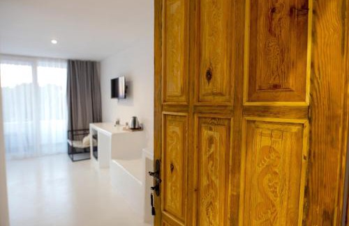 Ayvalik City Center Hotel | Çamlık 87 Hotel Ayvalık