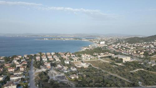 Cesme Villa | Çeşme merkez 4 oda odalarbanyolu
